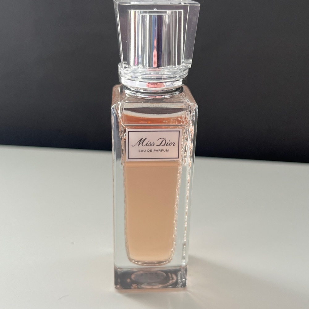 Miss Dior Eau de Parfum Rollerball
